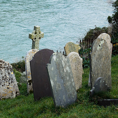 DARTMOUTH GRAVEYARD